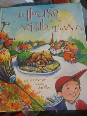 The House in the Middle of Town - Colorful Illustrated Children’s Book